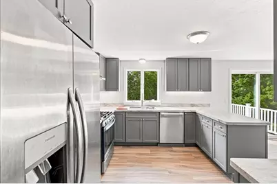 174 Bent St, Franklin, MA 02038 - Photo 6