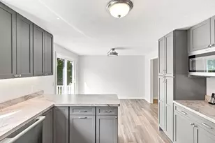 174 Bent St, Franklin, MA 02038 - Photo 8