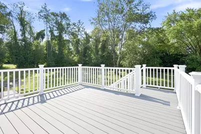 174 Bent St, Franklin, MA 02038 - Photo 34