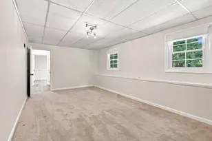 174 Bent St, Franklin, MA 02038 - Photo 28