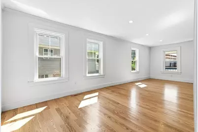 146A W Division St, Braintree, MA 02184 - Photo 8