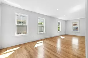 146A W Division St, Braintree, MA 02184 - Photo 8