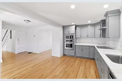 146A W Division St, Braintree, MA 02184 - Photo 10