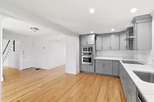146A W Division St, Braintree, MA 02184 - Photo 10