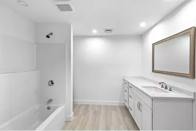 146A W Division St, Braintree, MA 02184 - Photo 14