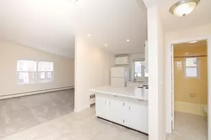 118 Pleasant St, Marblehead, MA 01945 - Photo 16