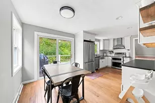 118 Horseneck Rd, Dartmouth, MA 02748 - Photo 16