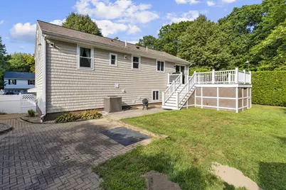 2 Cutter Ln, Dartmouth, MA 02748 - Photo 6