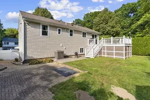 2 Cutter Ln, Dartmouth, MA 02748 - Photo 6