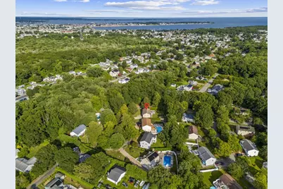 2 Cutter Ln, Dartmouth, MA 02748 - Photo 10