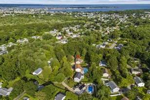 2 Cutter Ln, Dartmouth, MA 02748 - Photo 10