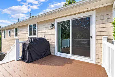 2 Cutter Ln, Dartmouth, MA 02748 - Photo 8