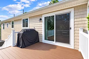 2 Cutter Ln, Dartmouth, MA 02748 - Photo 8