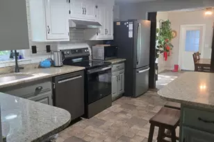 33 White St, Lunenburg, MA 01462 - Photo 6