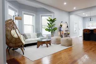 11 Ashmont St, Boston, MA 02124 - Photo 6