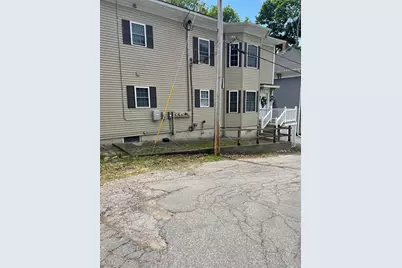 19 Oak Ct. #3, Clinton, MA 01510 - Photo 2