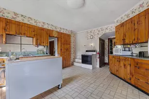 99 Lovett Rd, Oxford, MA 01540 - Photo 4