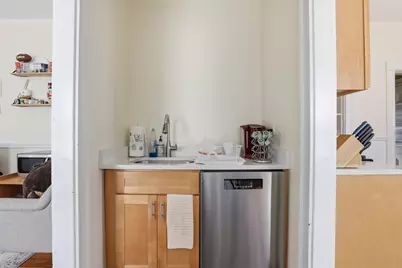 26-28 Porter Rd, Cambridge, MA 02140 - Photo 32