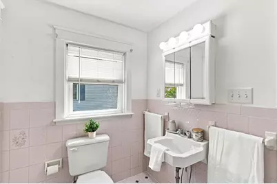 337 Wilbur, Swansea, MA 02777 - Photo 12