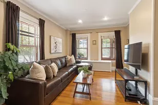 188 Florence St, Melrose, MA 02176 - Photo 4