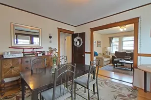8 Mapleton St, Boston, MA 02135 - Photo 4