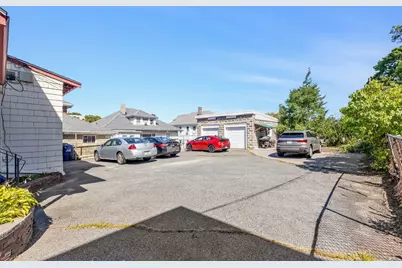 8 Mapleton St #8, Boston, MA 02135 - Photo 18