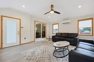 19 Bellflower Rd, Billerica, MA 01821 - Photo 22