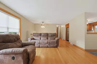 19 Bellflower Rd, Billerica, MA 01821 - Photo 14