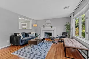 14 Sunset Dr, Northborough, MA 01532 - Photo 2