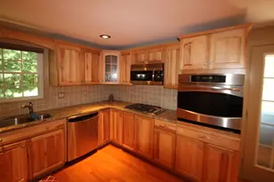 10 Patriot Ln, Whitman, MA 02382 - Photo 22