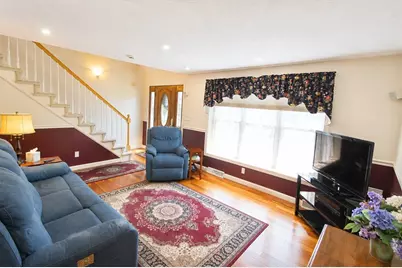 10 Patriot Ln, Whitman, MA 02382 - Photo 8