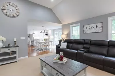 15 Hillside Dr, Townsend, MA 01469 - Photo 10