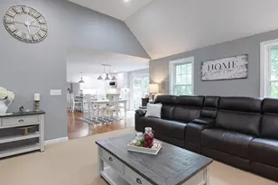 15 Hillside Dr, Townsend, MA 01469 - Photo 10