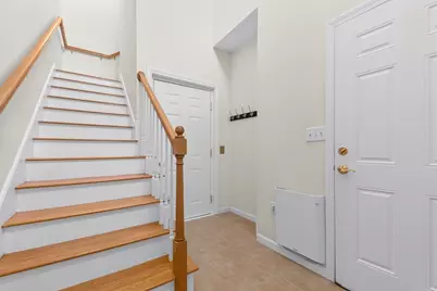 631 East St #M202, Mansfield, MA 02048 - Photo 4