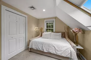 10 Lawton Ln, Barnstable, MA 02668 - Photo 24