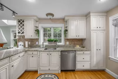 10 Lawton Lane, Barnstable, MA 02668 - Photo 4
