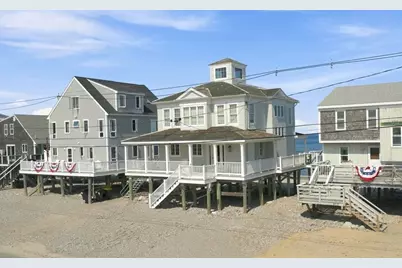 2 Cliff Rd S, Scituate, MA 02066 - Photo 2