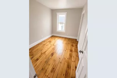 141 Everett St #2, Southbridge, MA 01550 - Photo 8
