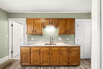 13 Knowlton St, Beverly, MA 01915 - Photo 4