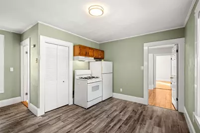 13 Knowlton St, Beverly, MA 01915 - Photo 6