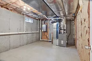 183 Arthur St, Framingham, MA 01702 - Photo 28