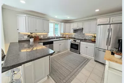 183 Arthur Street, Framingham, MA 01702 - Photo 6