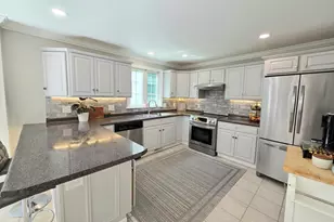 183 Arthur St, Framingham, MA 01702 - Photo 6