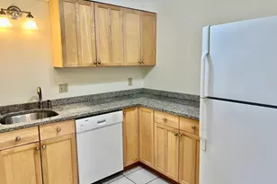 1006 Paradise Rd, Swampscott, MA 01907 - Photo 14