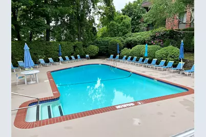 1006 Paradise Road #2P, Swampscott, MA 01907 - Photo 8
