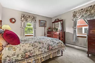 76 Forest St, Lowell, MA 01851 - Photo 6