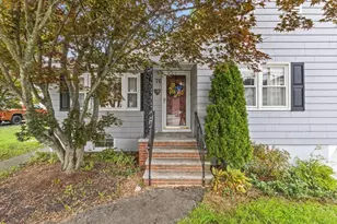 76 Forest St, Lowell, MA 01851 - Photo 2