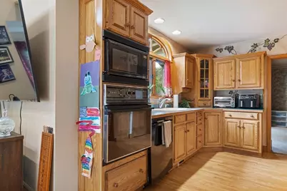 215 S Main St, Orange, MA 01364 - Photo 14