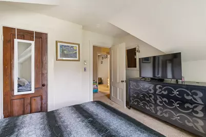 215 S Main St, Orange, MA 01364 - Photo 40
