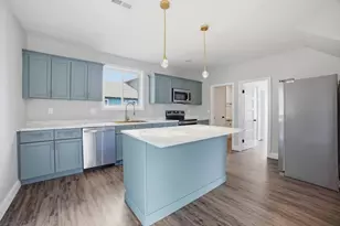 38 Wesleyan St, Shrewsbury, MA 01545 - Photo 6
